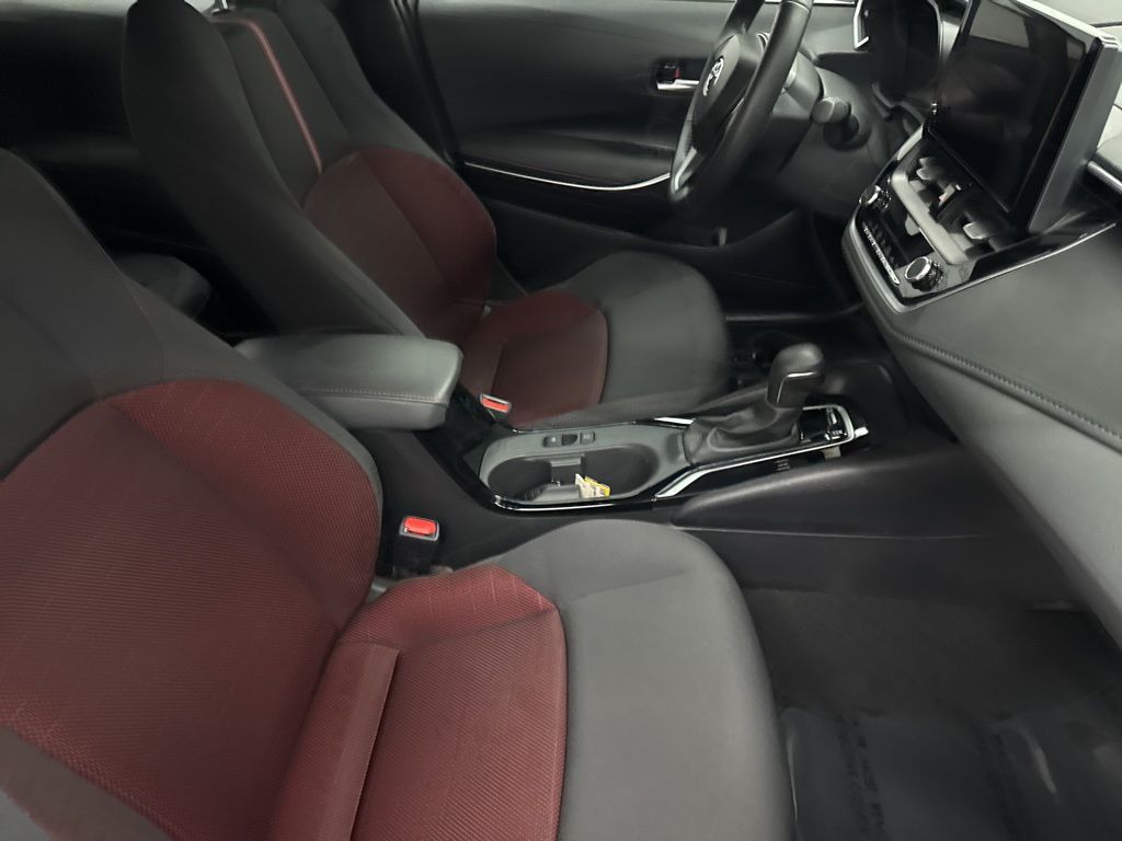 2024 Toyota Corolla SE photo 20