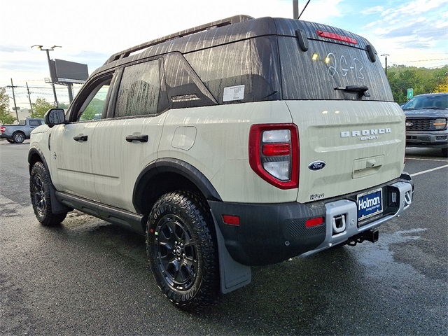2025 Ford Bronco Sport Outer Banks photo 4