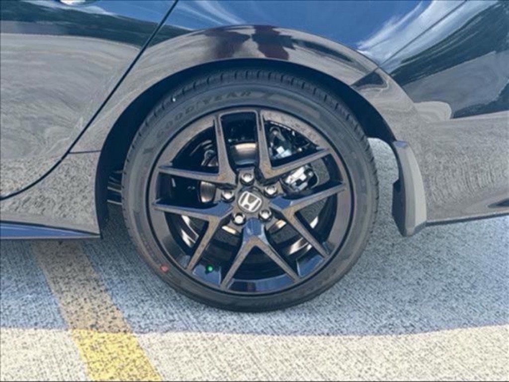 2026 Honda Civic Sport photo 9