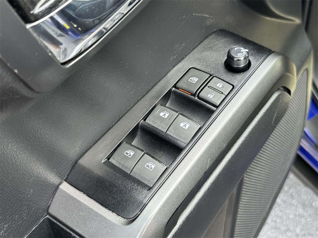 2023 Toyota Tacoma TRD Off-Road photo 26