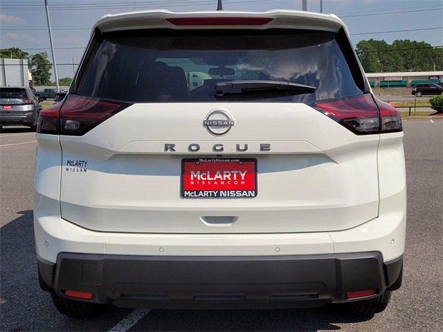 2026 Nissan Rogue S photo 5