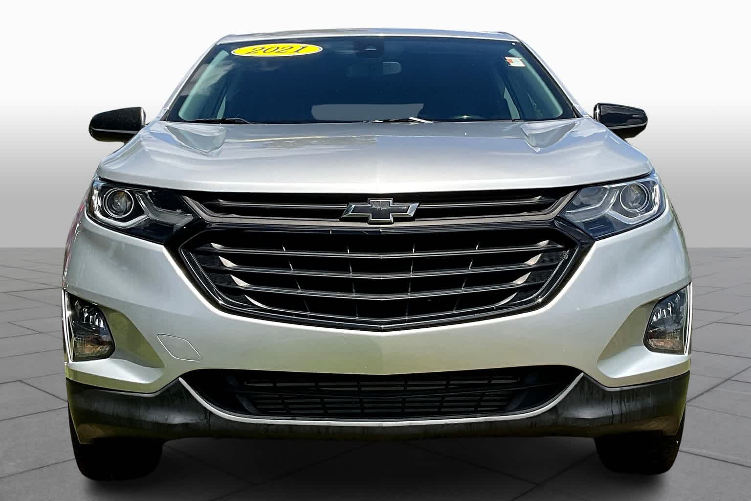 2021 Chevrolet Equinox LT photo 4