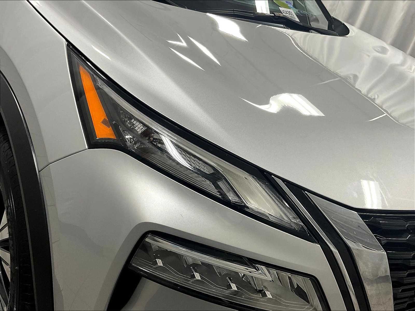 2023 Nissan Rogue SV photo 30
