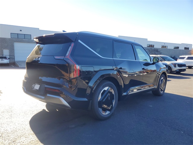 2026 Kia EV9 Land photo 4