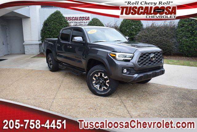 2023 Toyota Tacoma TRD Off Road's photo