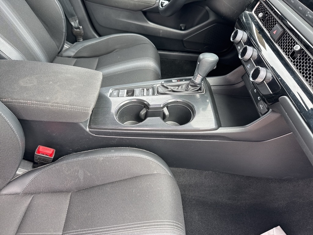 2025 Honda Civic Sport photo 17