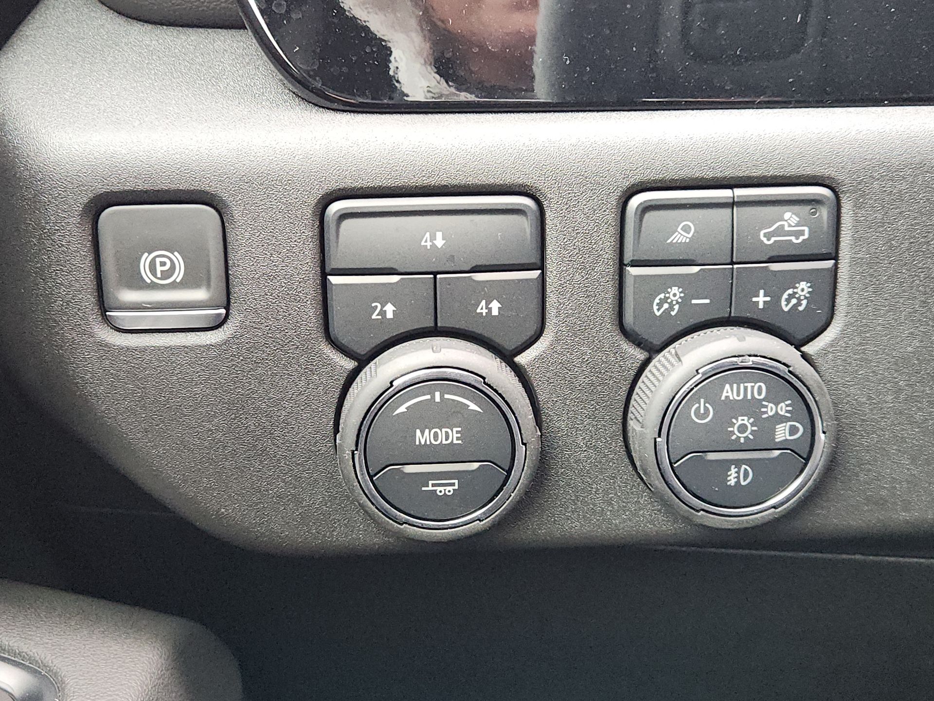 2025 Chevrolet Silverado 2500HD LT photo 17