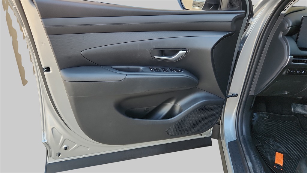 2026 Hyundai Tucson SEL photo 30