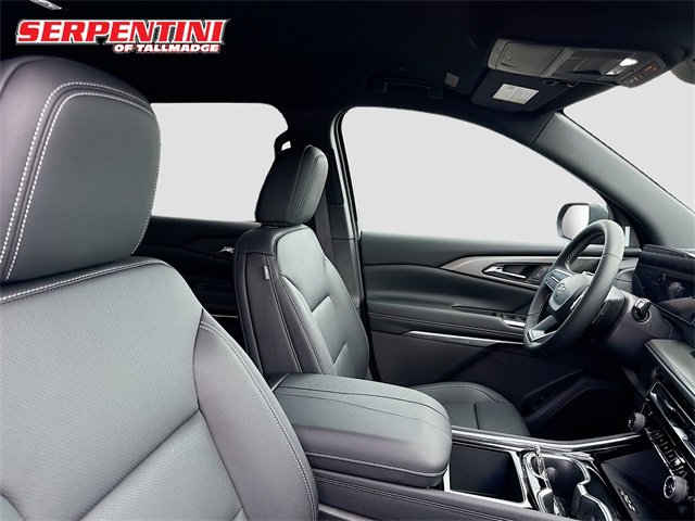 2026 Chevrolet Traverse photo 24