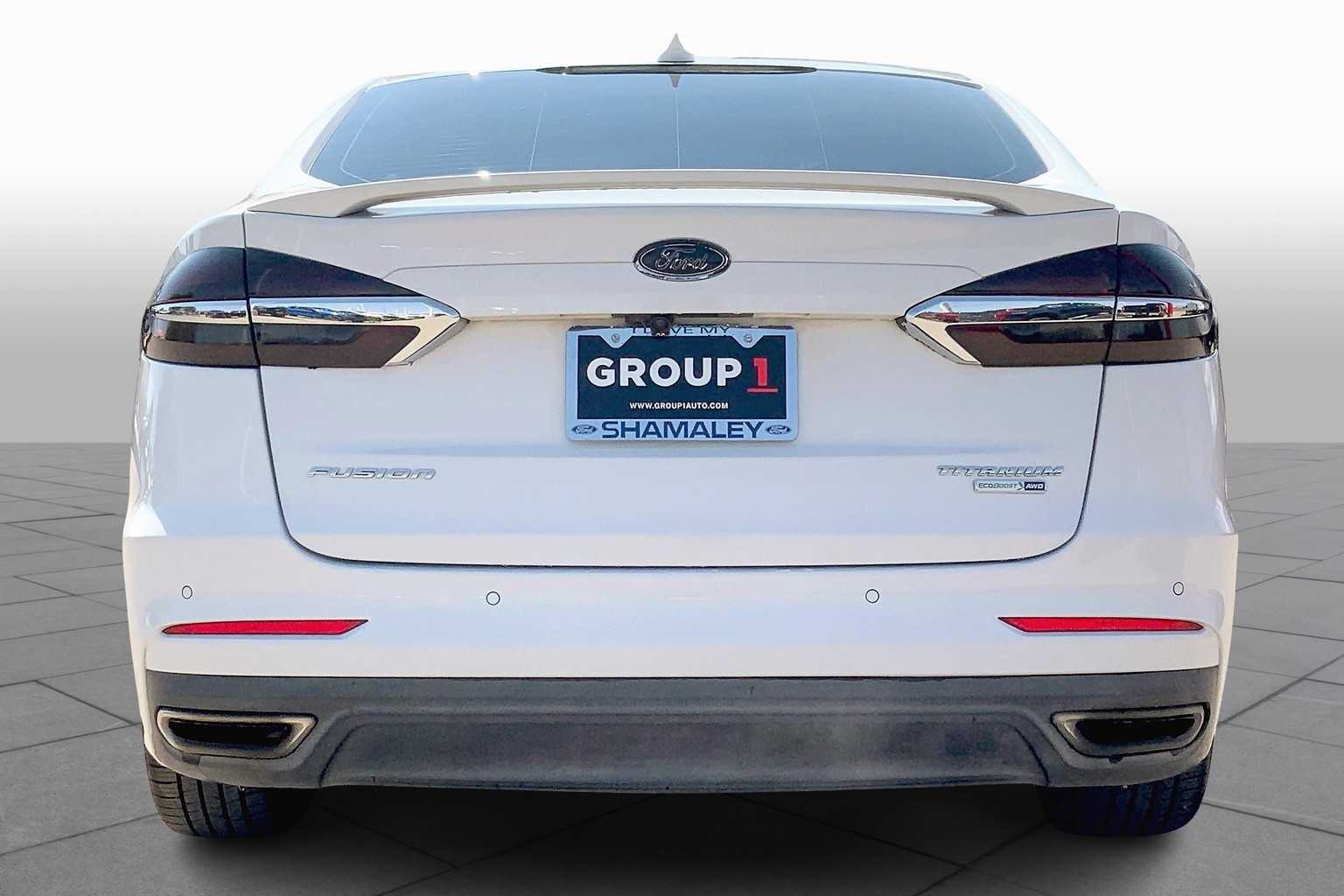 2019 Ford Fusion Titanium photo 4