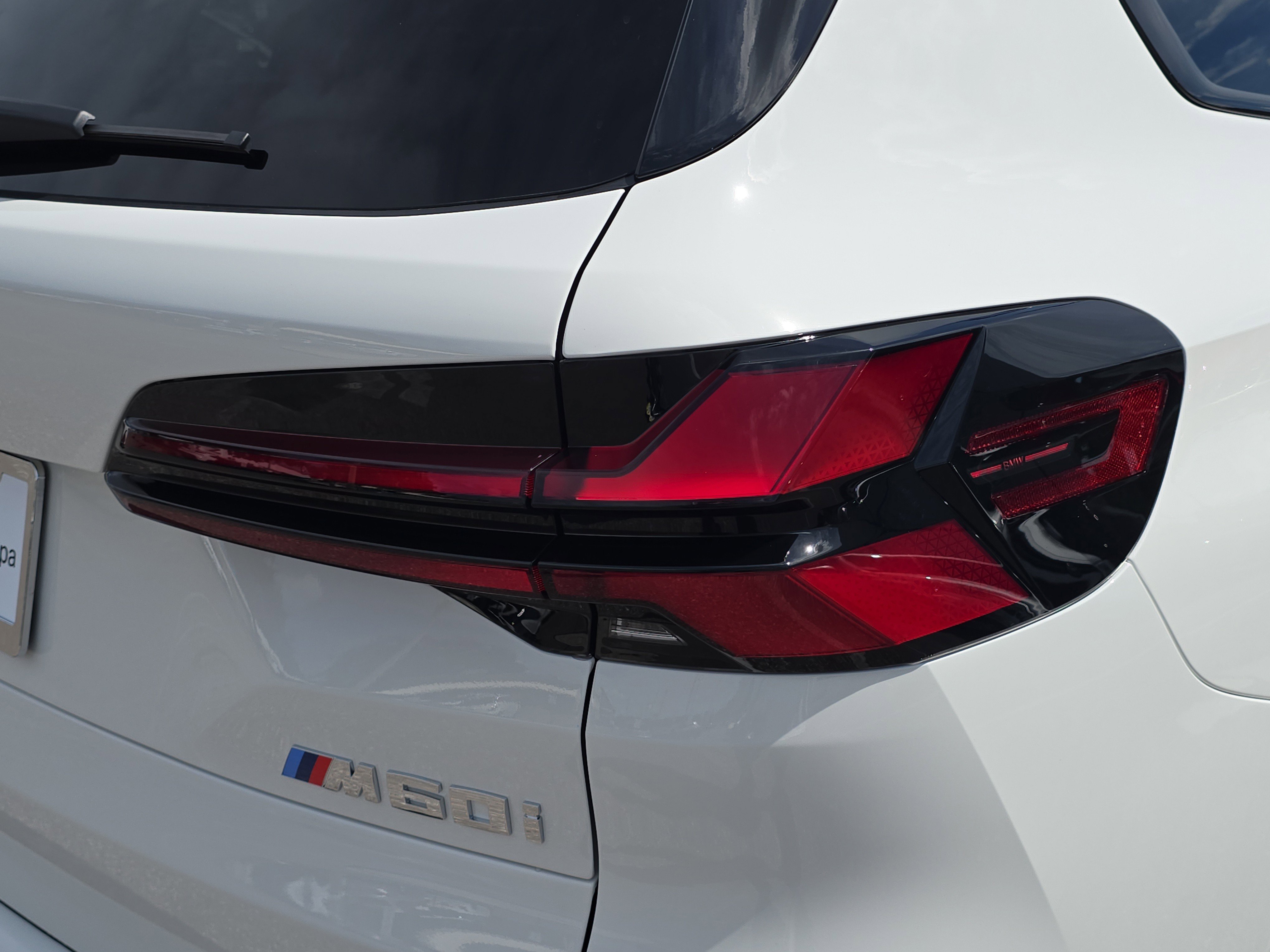 2026 Bmw X5 M60i photo 2