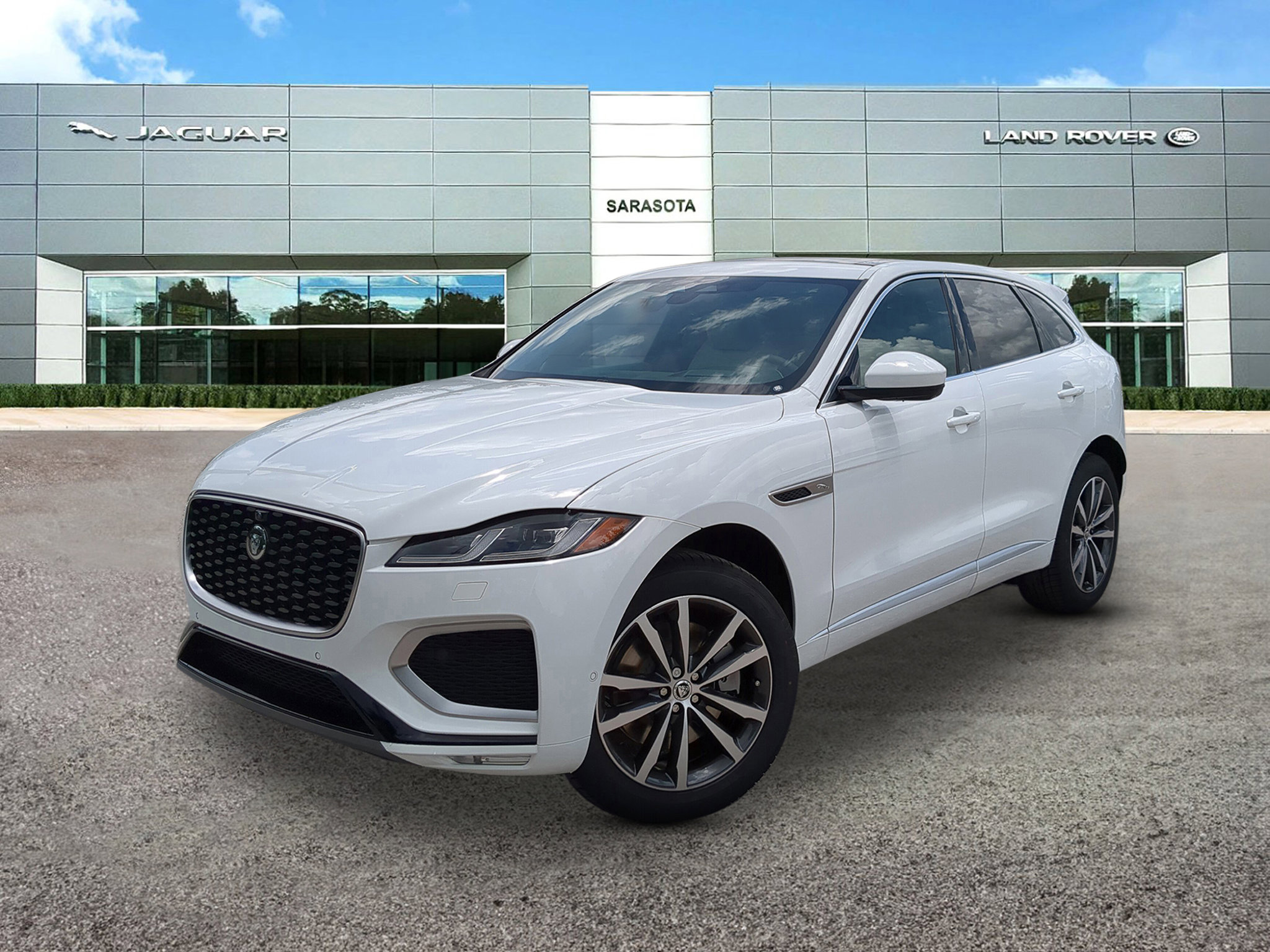 2026 Jaguar F-Pace R-Dynamic S's photo