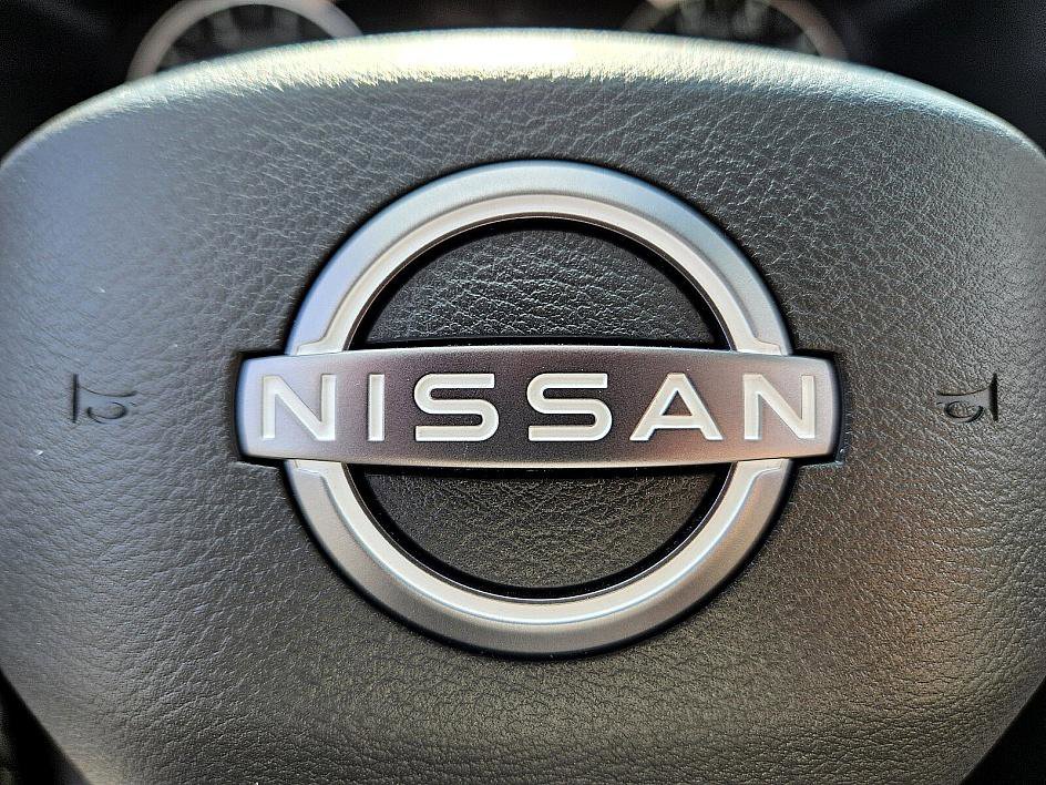 2025 Nissan Rogue SV photo 24