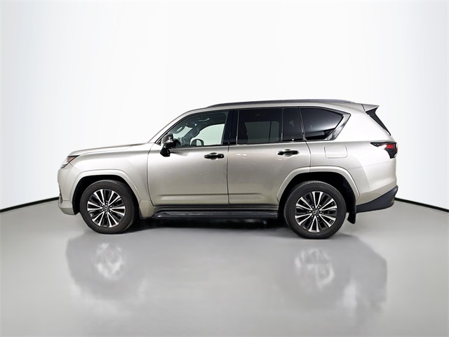 2023 Lexus LX 600 Premium photo 5