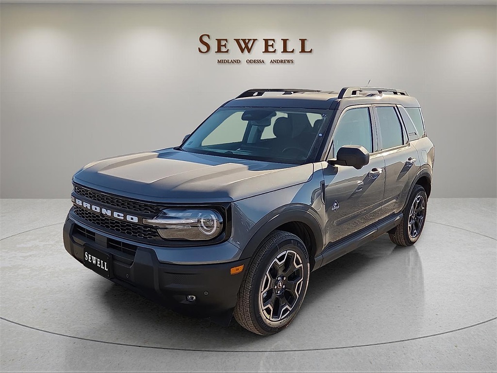 2025 Ford Bronco Sport Outer Banks's photo