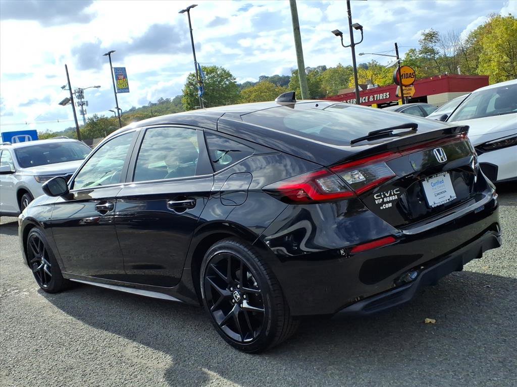 2022 Honda Civic Hatchback Sport photo 4
