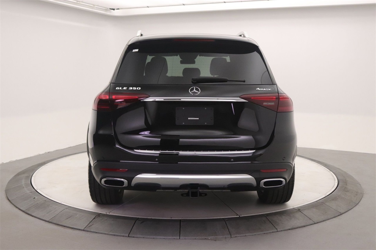 2026 Mercedes Benz GLE 350 4MATIC photo 3