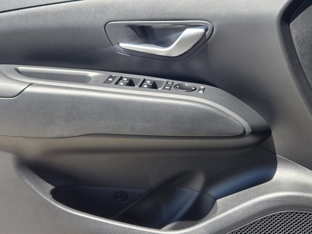 2026 Hyundai Tucson SEL photo 16