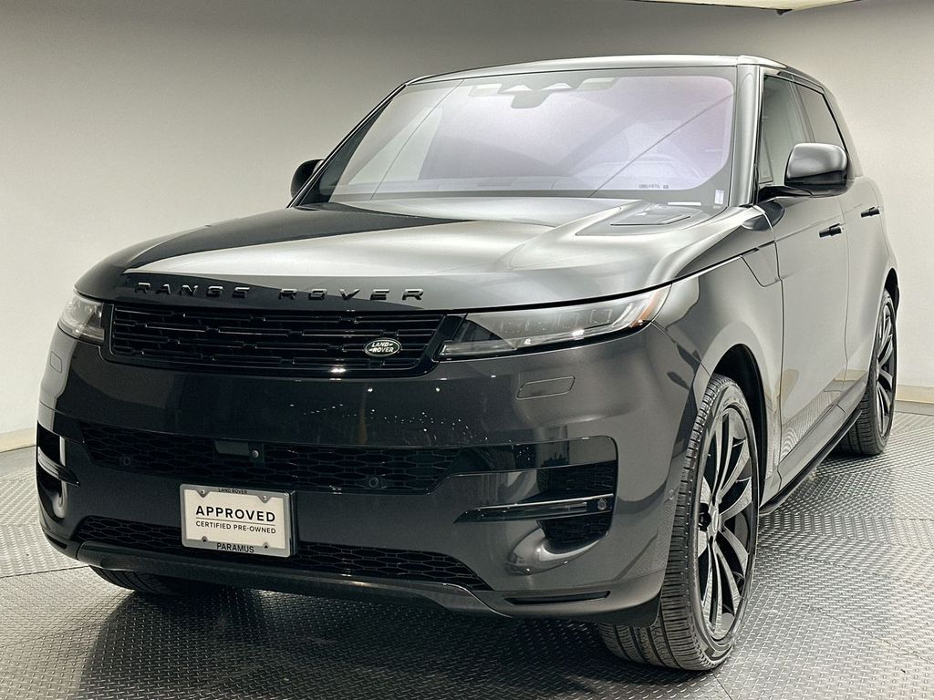 2023 Land Rover Range Rover Sport SE's photo
