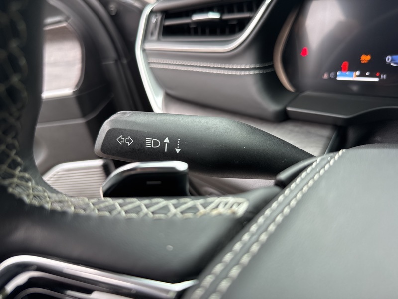 2021 Jeep Grand Cherokee Overland Sport photo 25