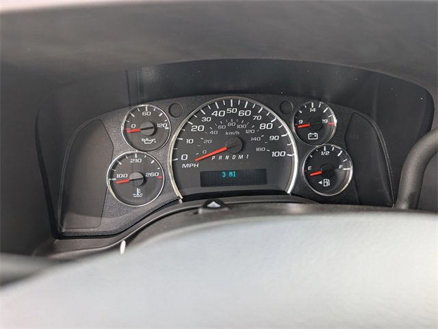 2025 Chevrolet Express Cargo 3500 photo 8