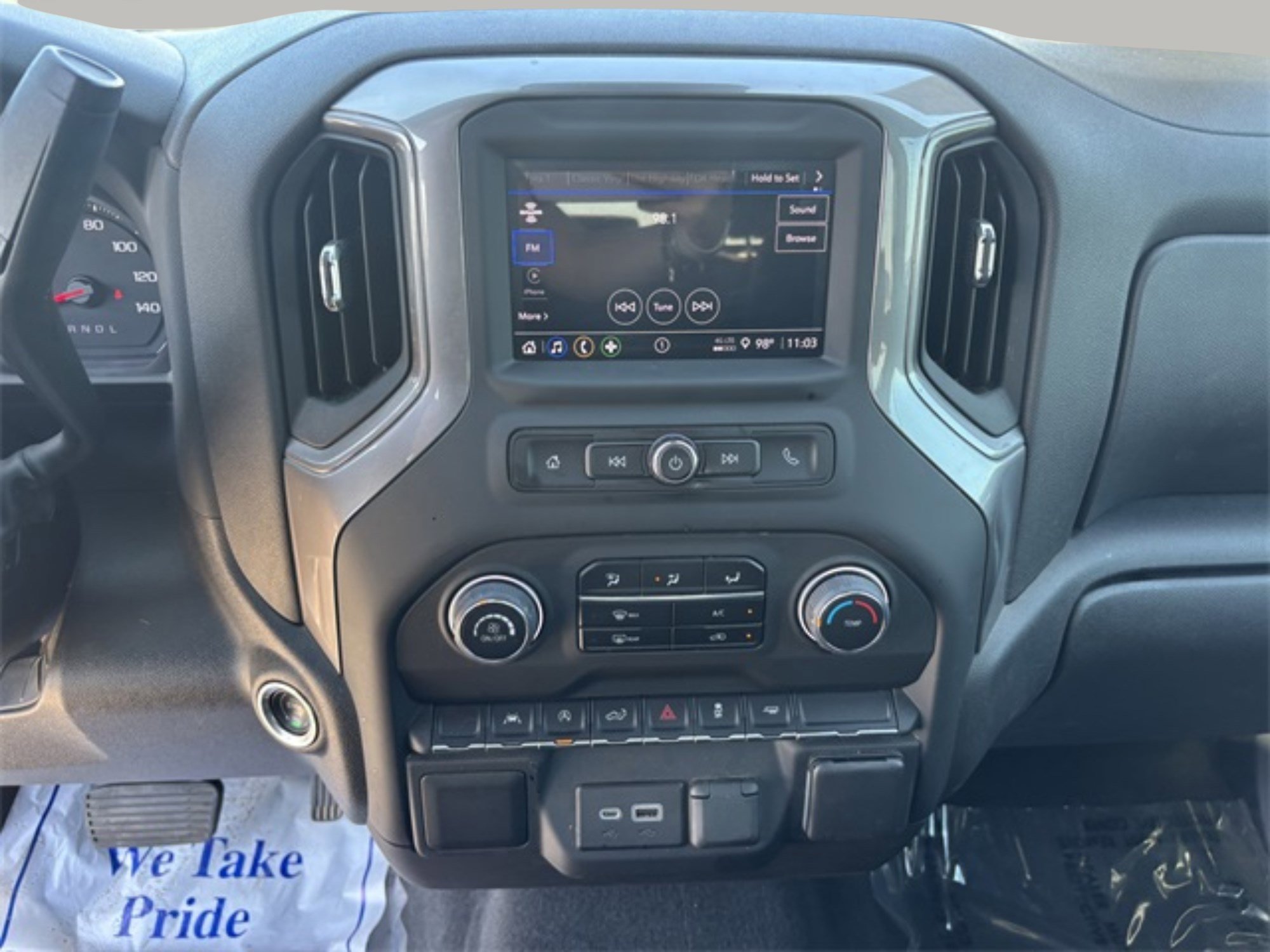 2023 Chevrolet Silverado 1500 Custom photo 19