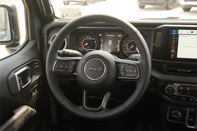 2025 Jeep Gladiator Sport Texas Trail photo 14