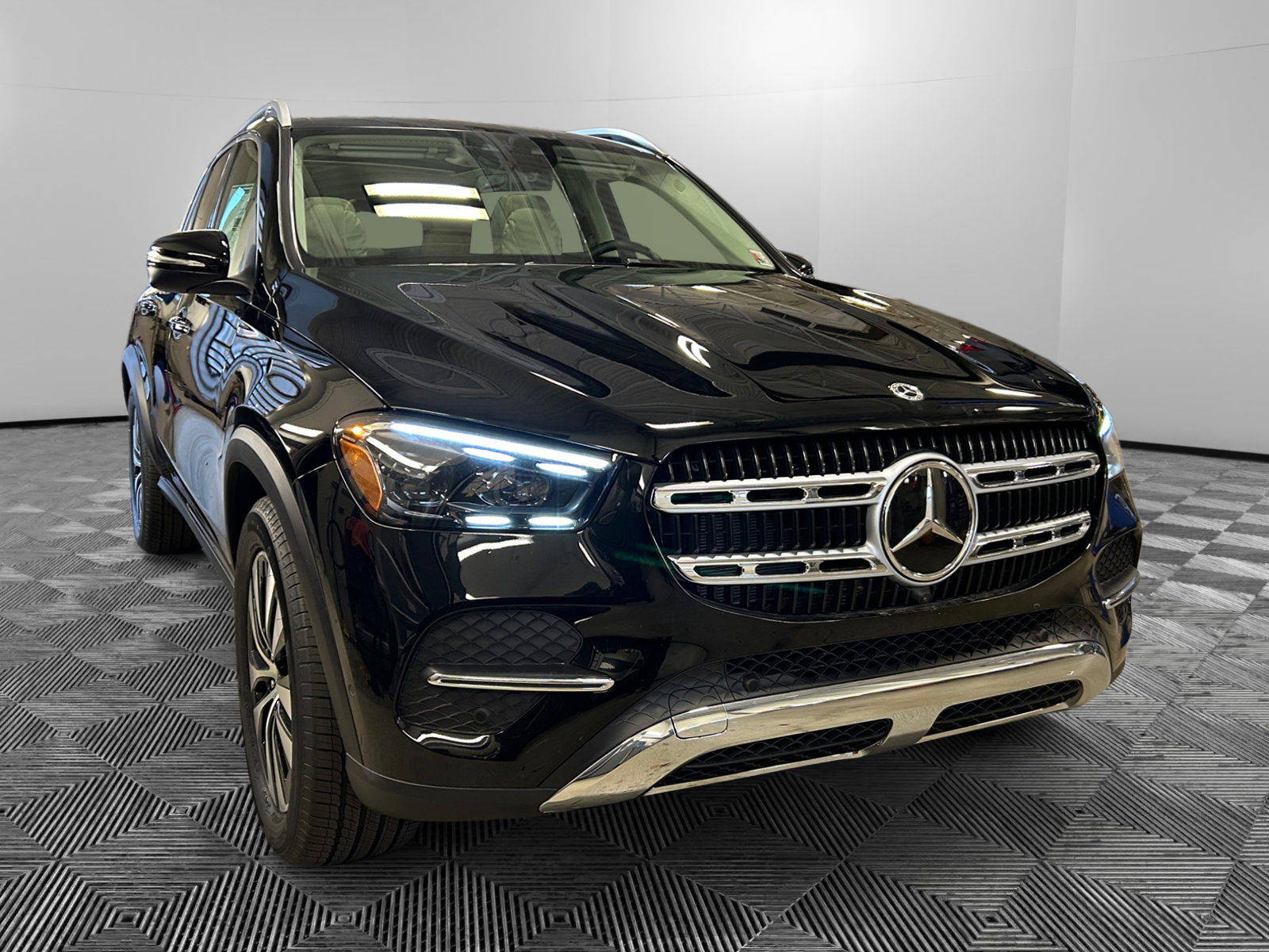 2026 Mercedes-Benz GLE GLE350's photo