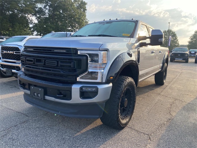 2022 Ford F-250 Lariat photo 3
