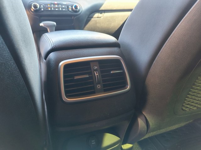2020 Kia Sorento L photo 22