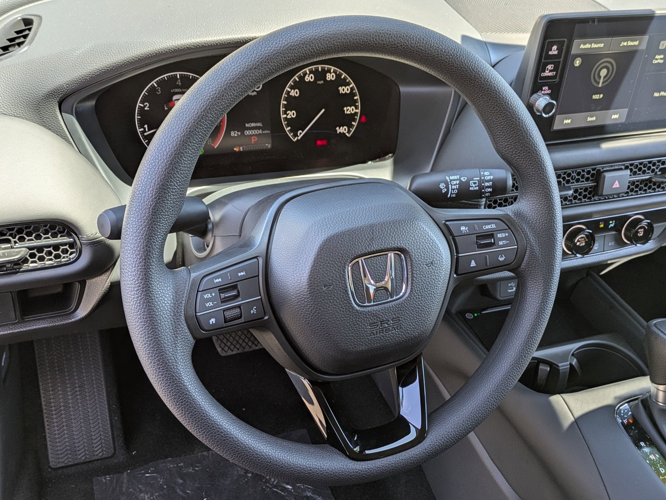 2026 Honda HR-V LX photo 13