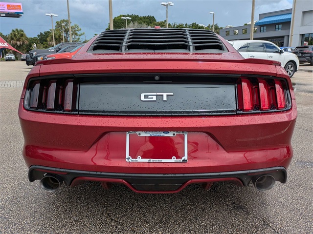 2017 Ford Mustang GT Premium photo 4
