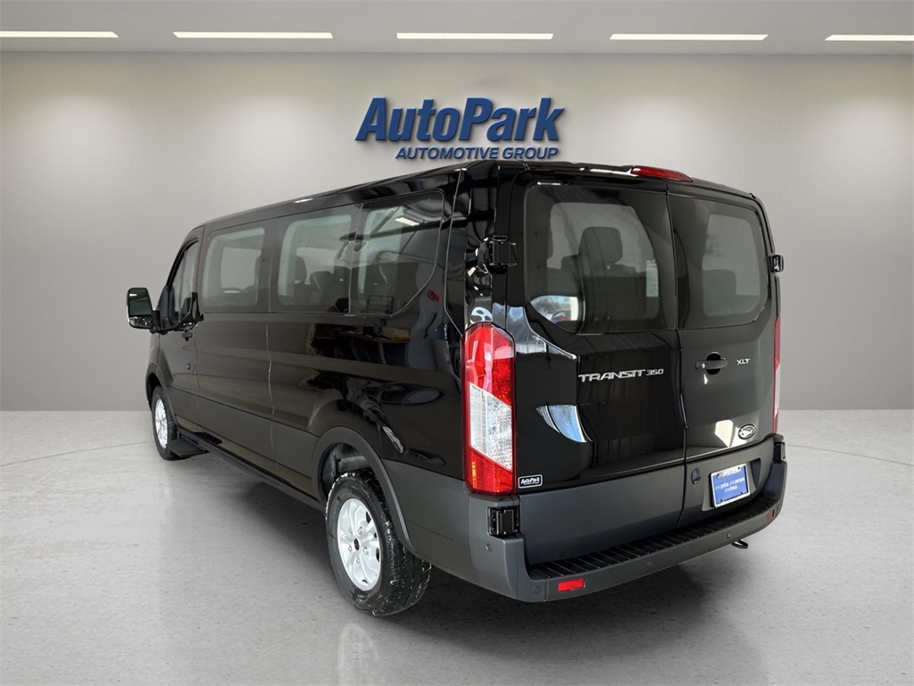 2024 Ford Transit Passenger Van XLT photo 5