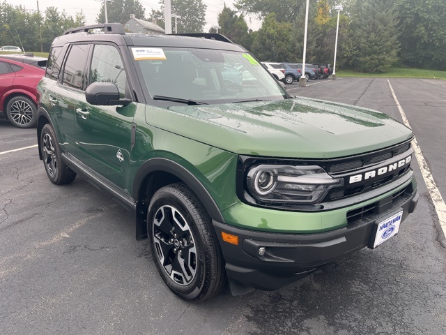 2024 Ford Bronco Sport Outer Banks photo 3
