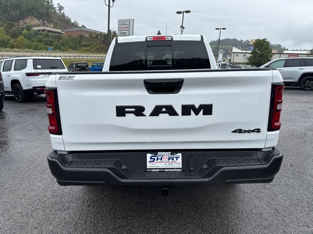2025 Ram 1500 Tradesman photo 3