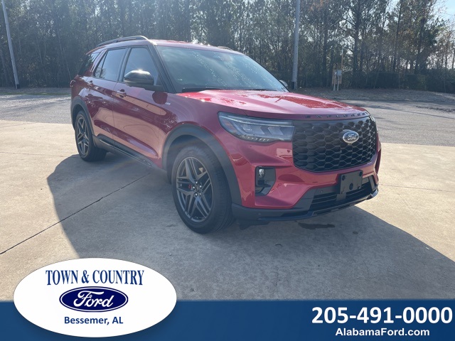 2025 Ford Explorer ST-LINE's photo