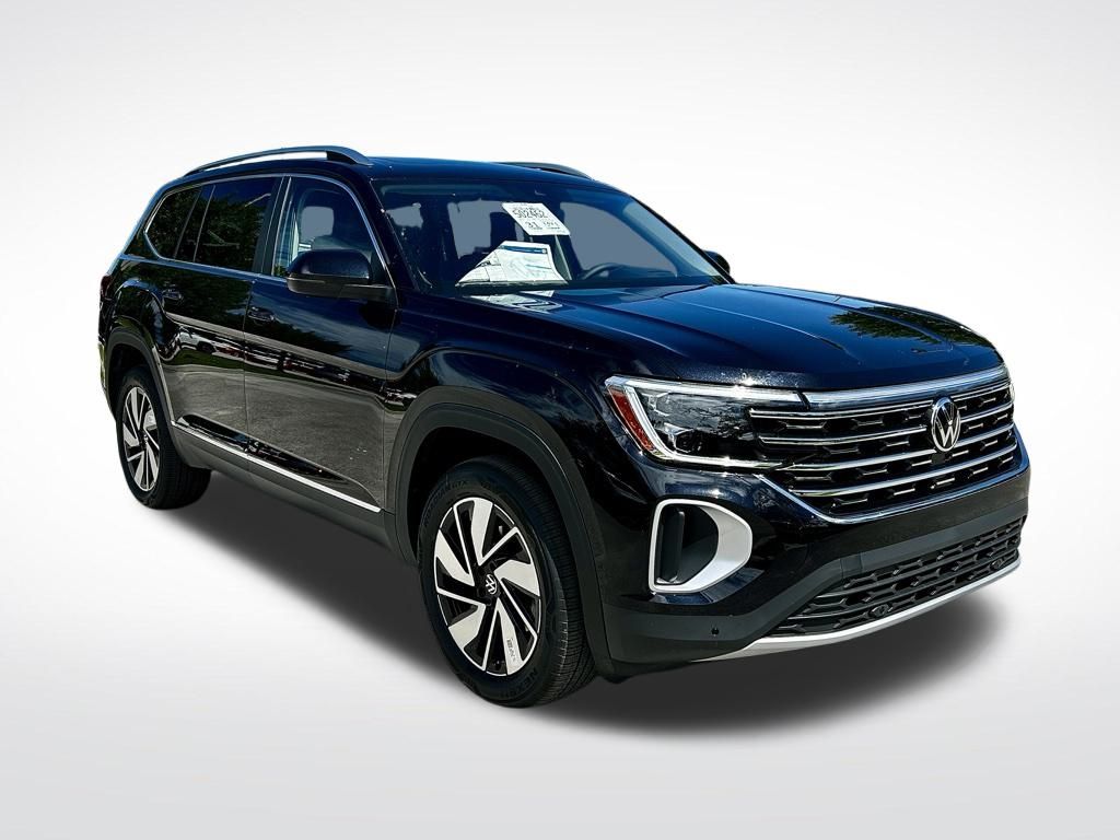 2026 Volkswagen Atlas SEL photo 2