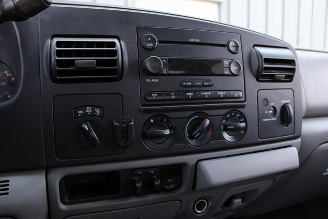 2005 Ford F-250 photo 4