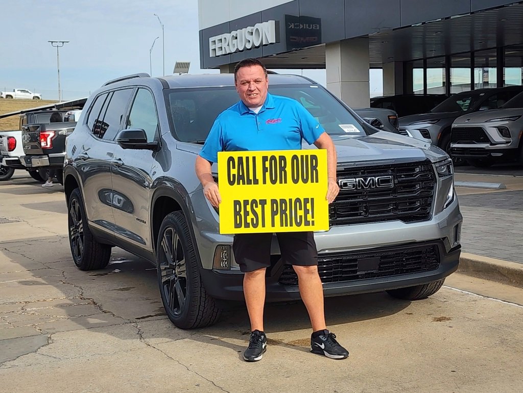 2026 GMC Acadia Elevation's photo