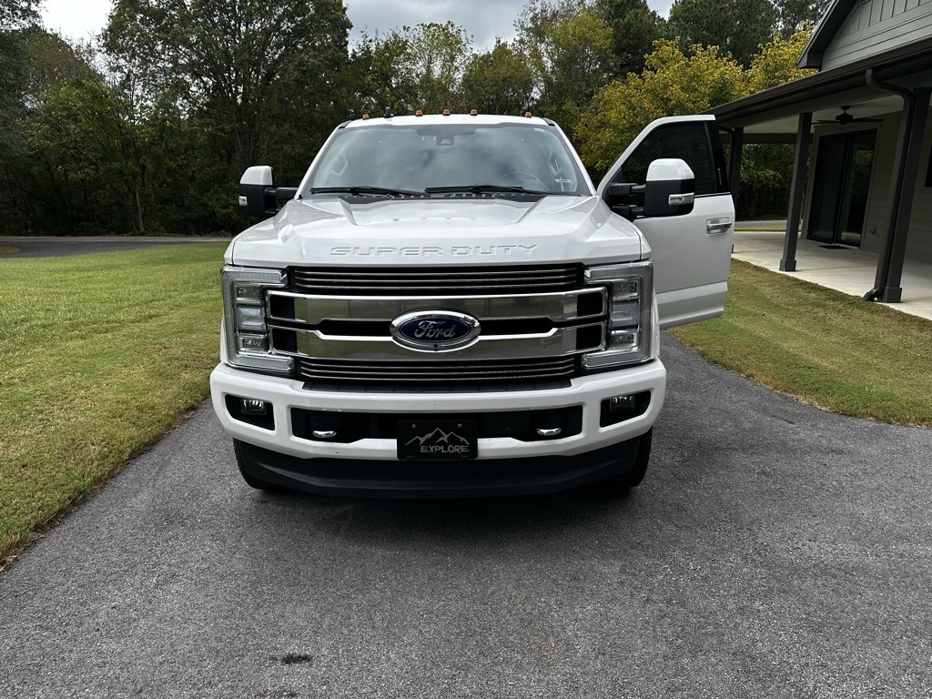 2019 Ford F-250 Limited photo 2