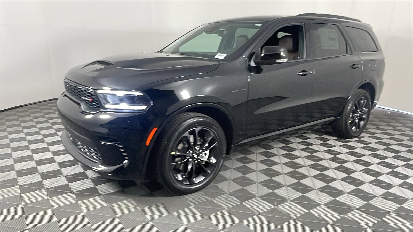 2025 Dodge Durango R/T Plus photo 8