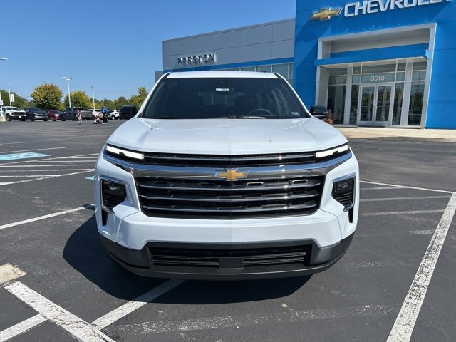 2026 Chevrolet Traverse photo 7