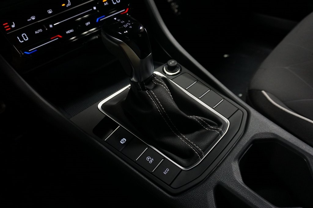 2025 Volkswagen Jetta 1.5T Sport photo 16