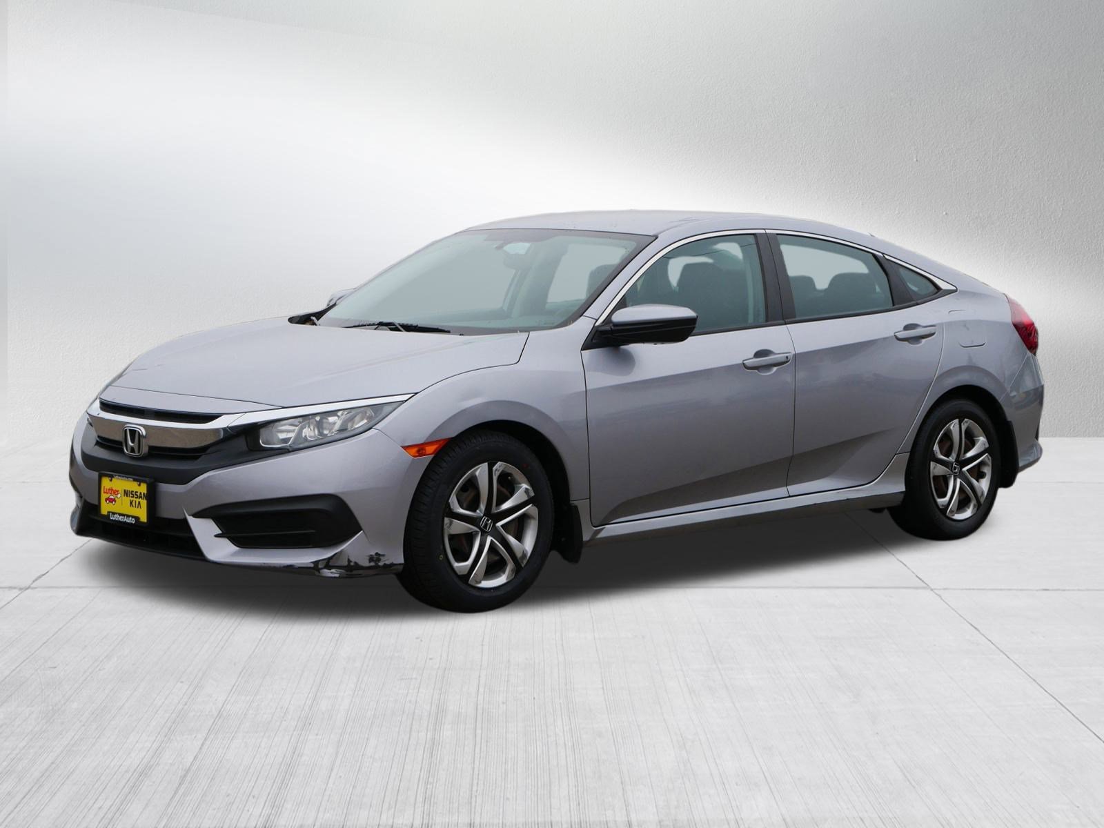 2016 Honda Civic LX photo 3