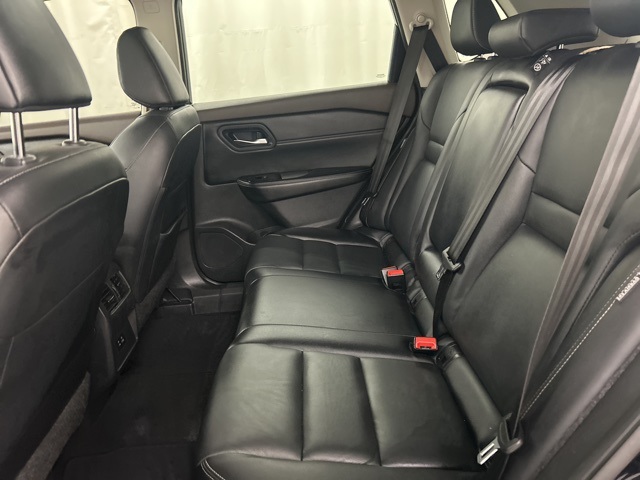 2023 Nissan Rogue SL photo 25