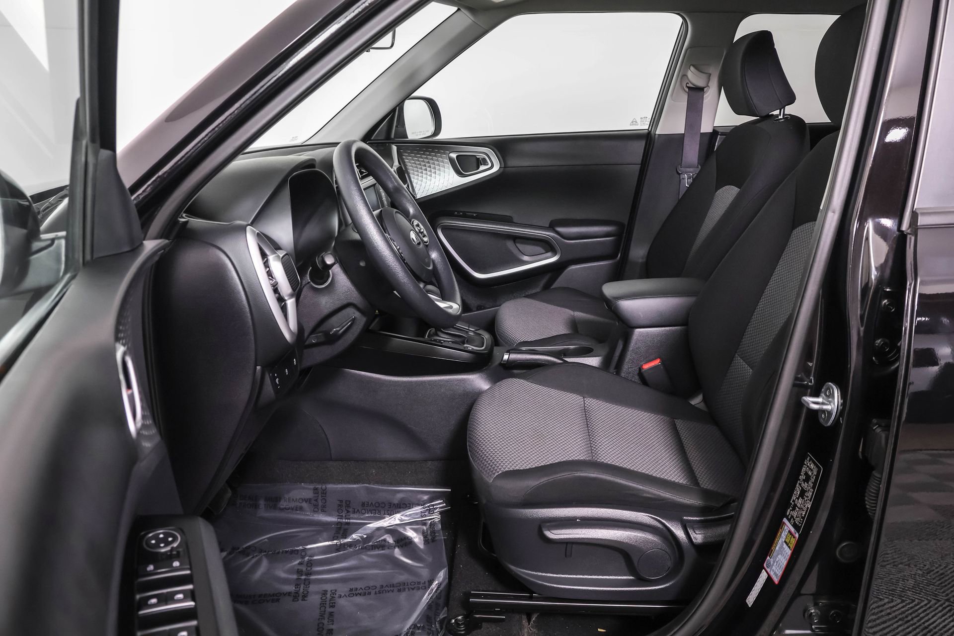 2020 Kia Soul LX photo 4