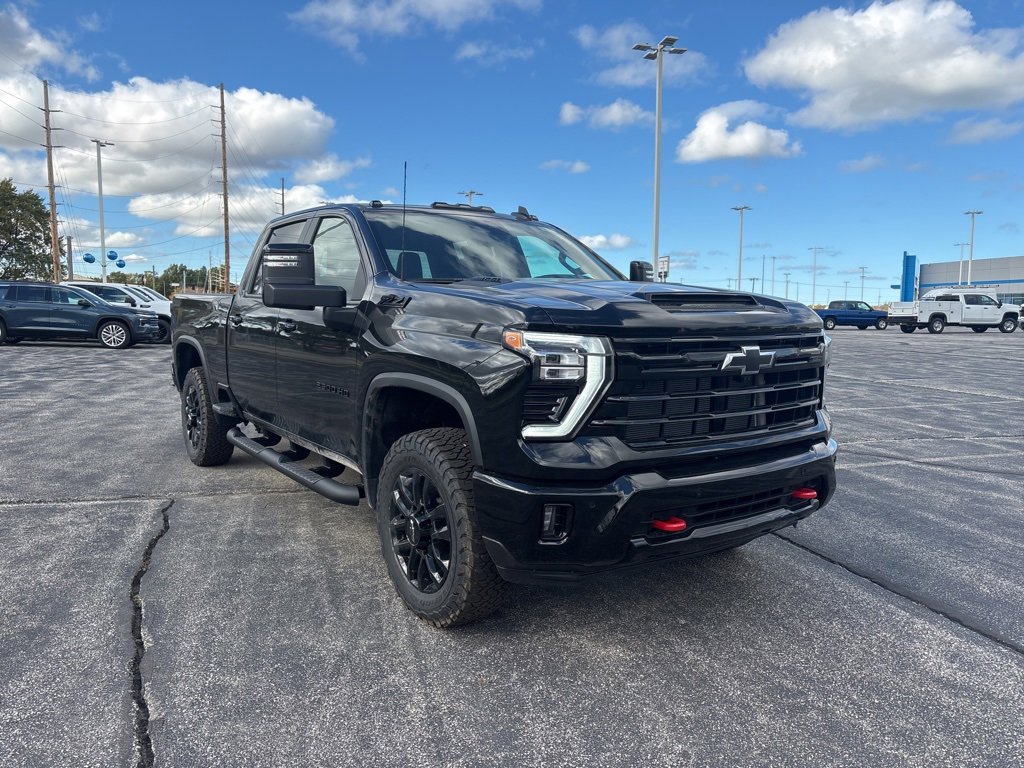 2026 Chevrolet Silverado 2500HD LT photo 3