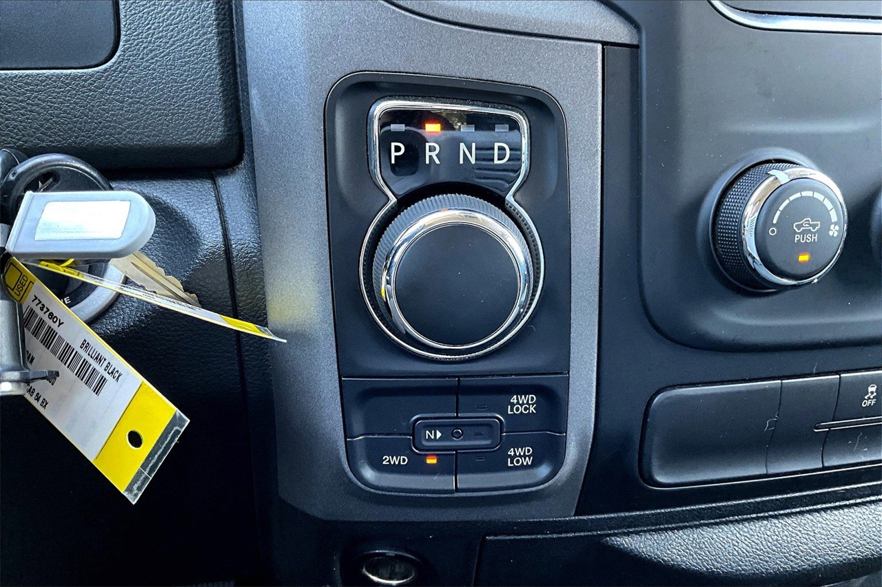 2017 Ram 1500 Express photo 25
