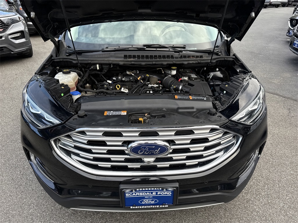 2019 Ford Edge Titanium photo 27