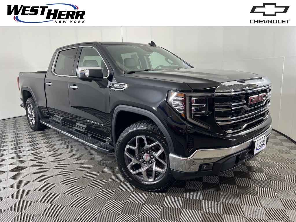 2023 GMC Sierra 1500 SLT's photo